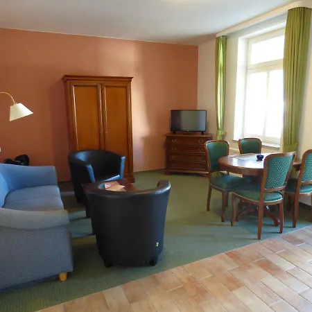 Villa-Loni-Ferienwohnung-11 Apartamento